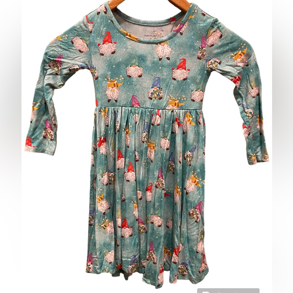 Posh Peanuts kids holiday gnome dress in size 4T